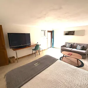 Bed & Breakfast La Du Rhone