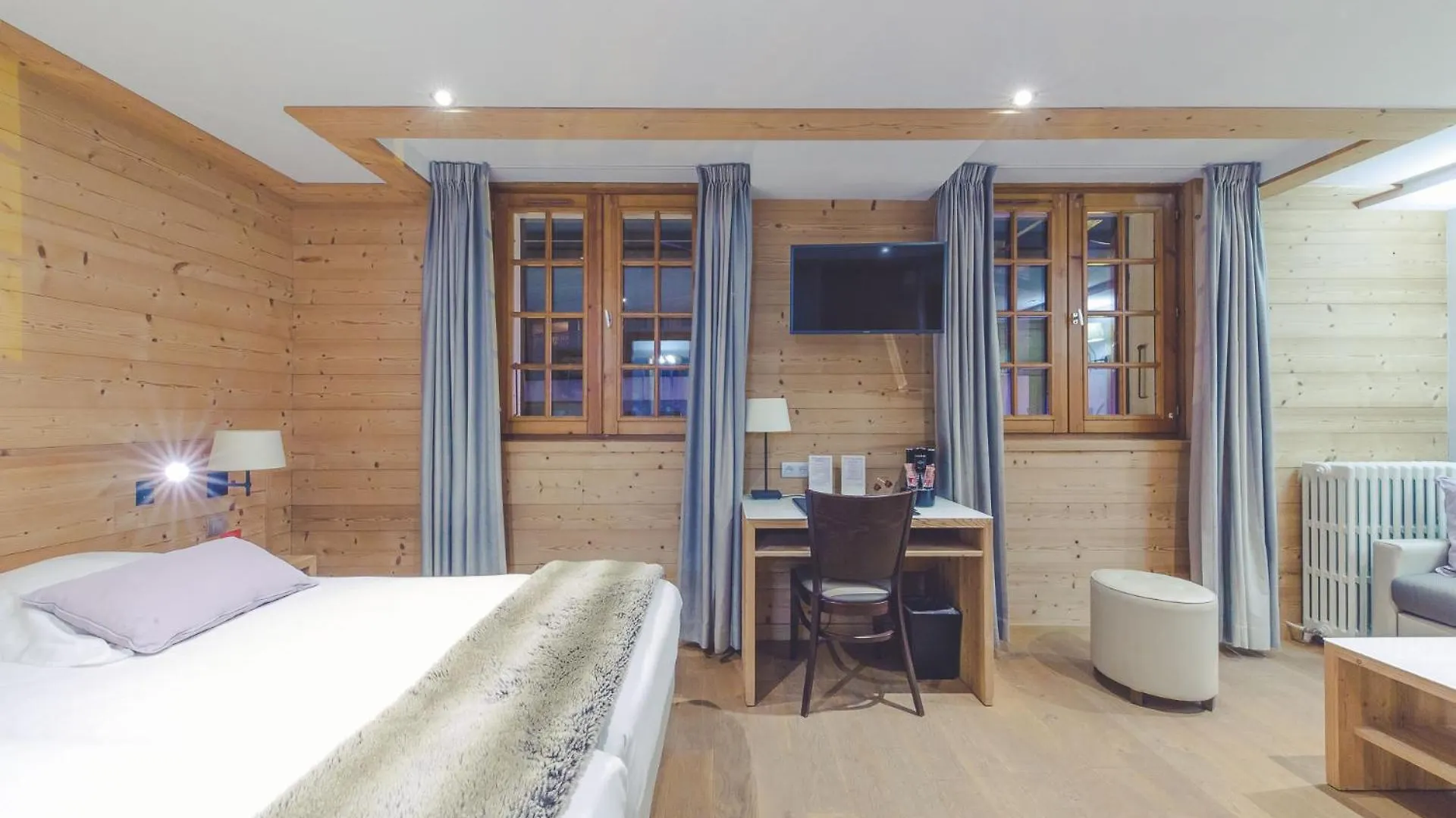 Fleur De Neige Hôtel Châtel 3*,  France